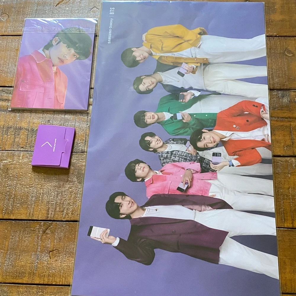 NEW BTS PÓSTER AND FOTO SET